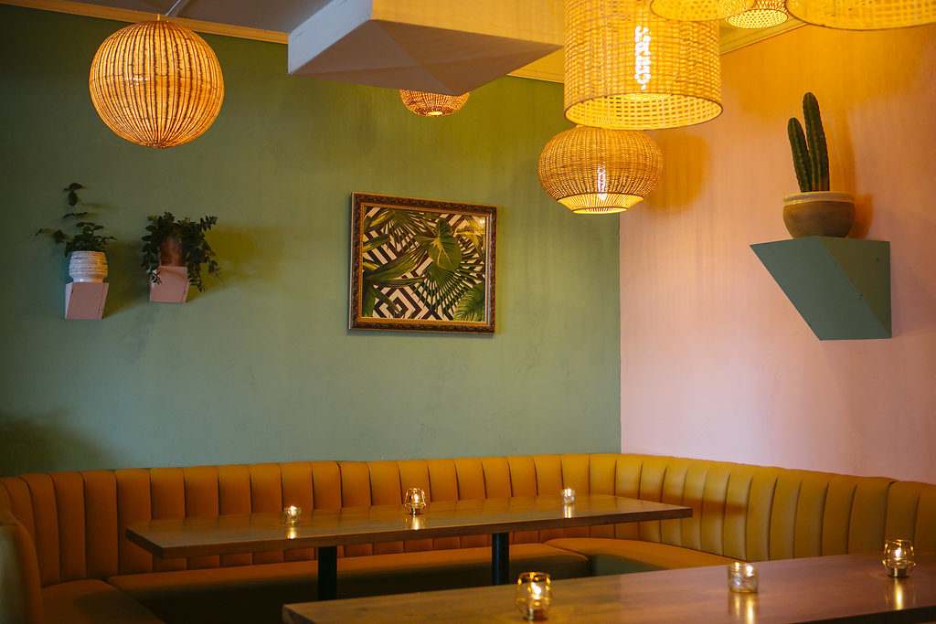 havana flamingoroom tealwall photo credit to sweet pea photography havana flamingoroom tealwall photo credit to sweet pea photography